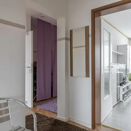 Private Homestay